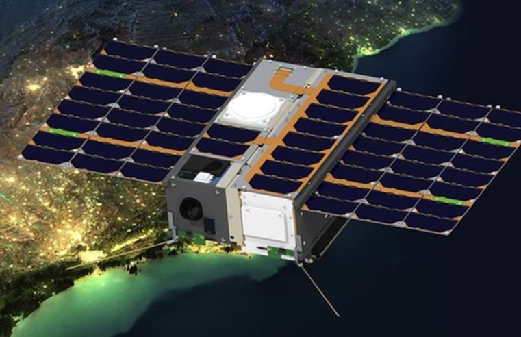 VCUB1, primeiro satélite de Observação da Terra e Coleta de Dados projetado no Brasil, é lançado